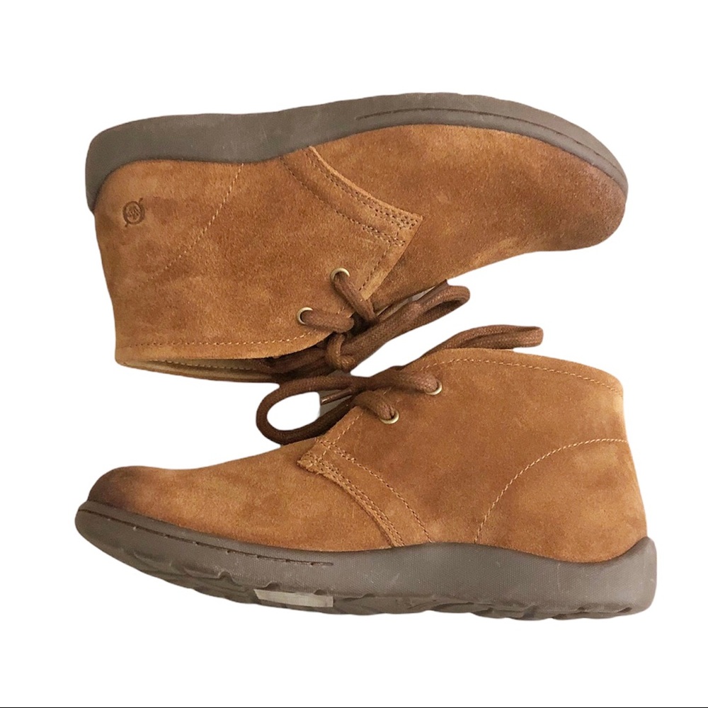 NWOT Born Nigel Mario brown Chukka boots size 1